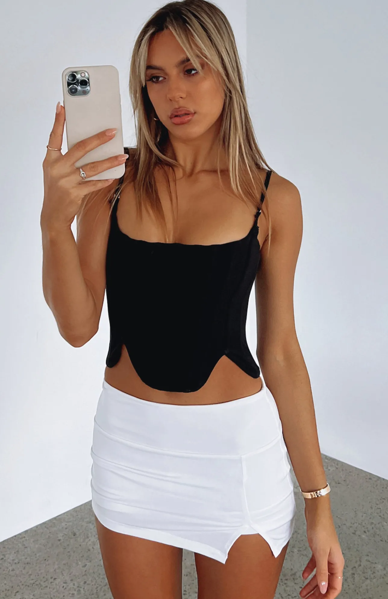 White Fox Boutique Act Brand New Mini Skort white New