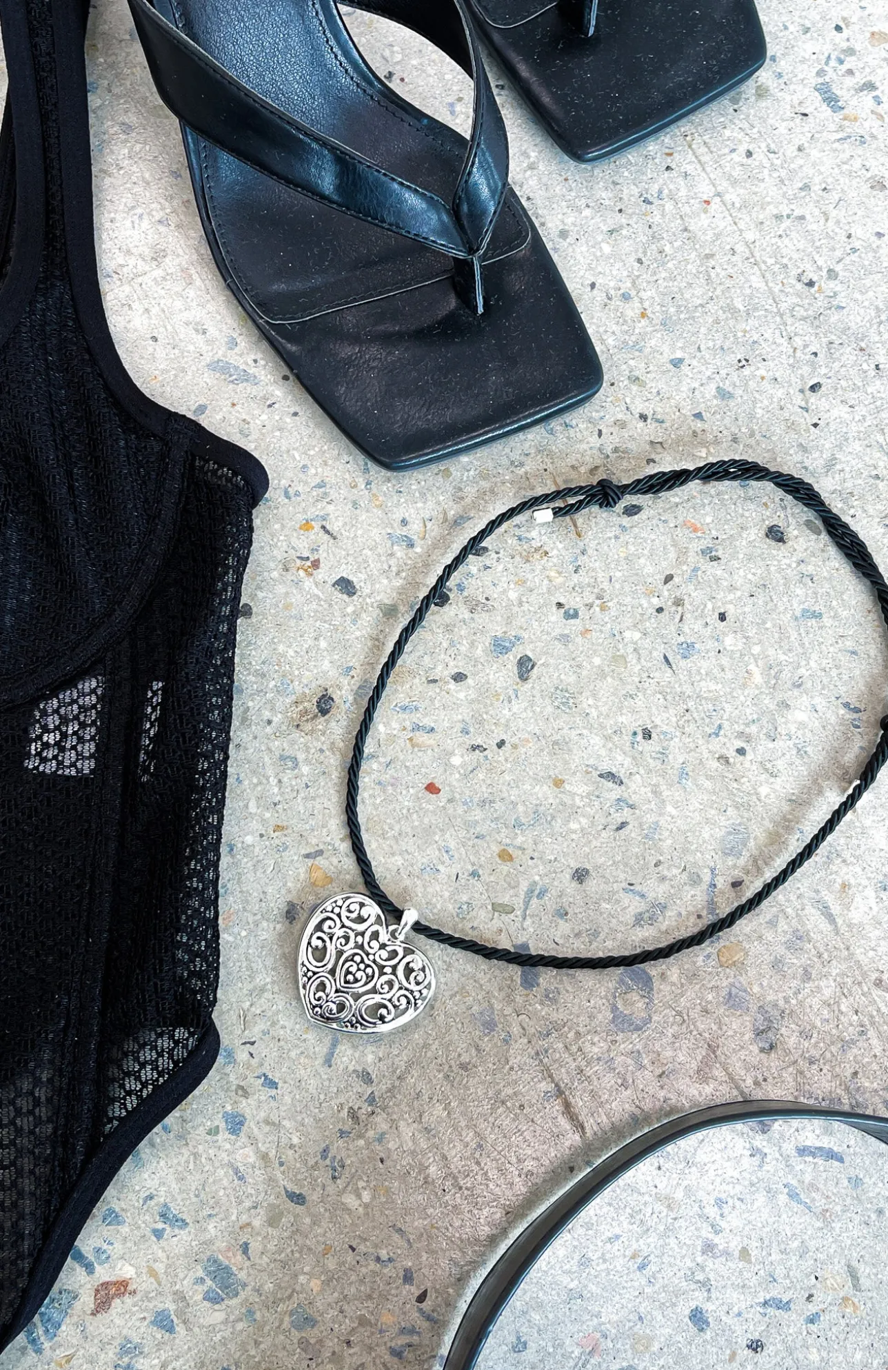 White Fox Boutique Amore Necklace Black/ silver Outlet