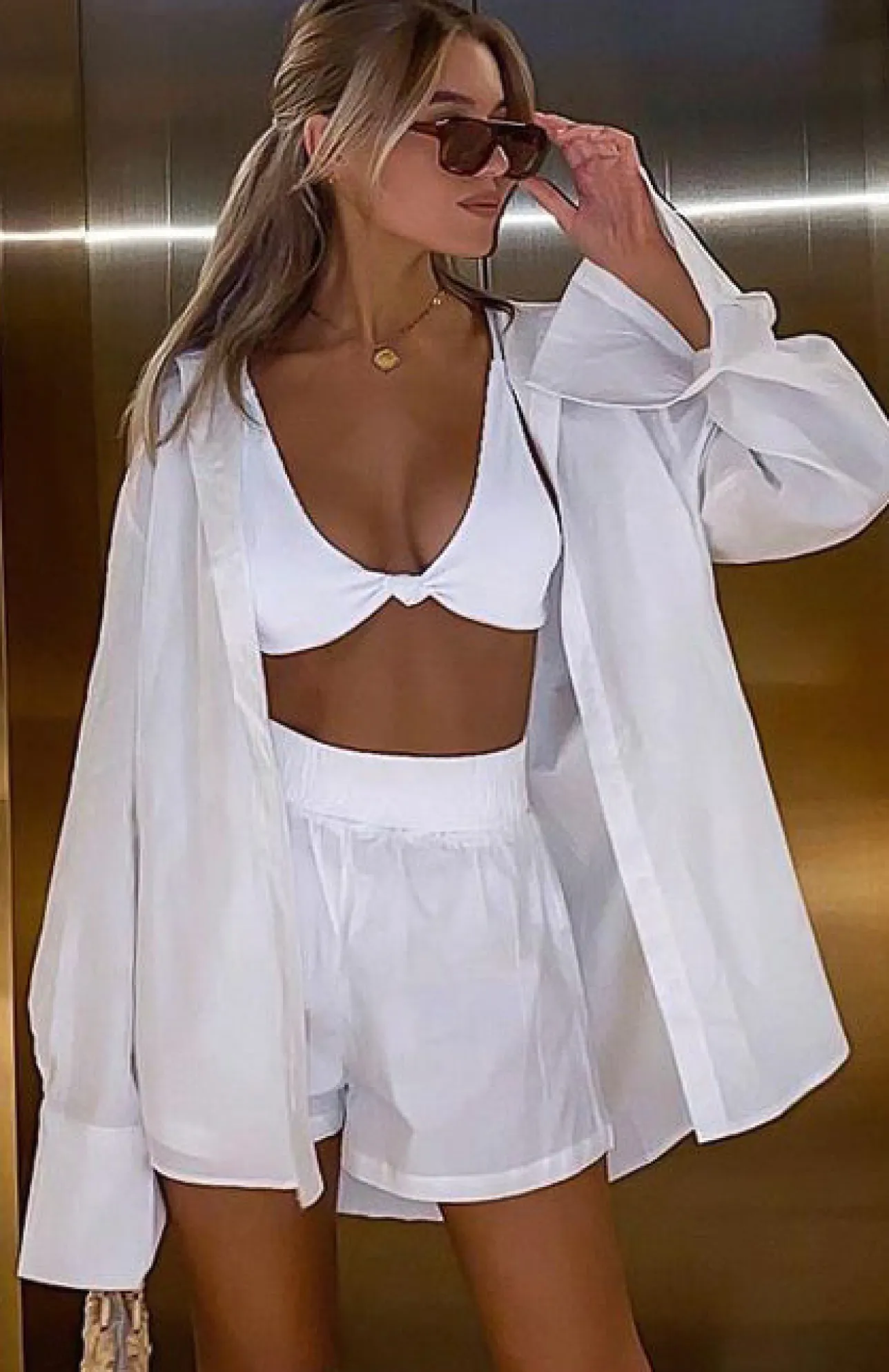 White Fox Boutique Behind The Look Shirt white New