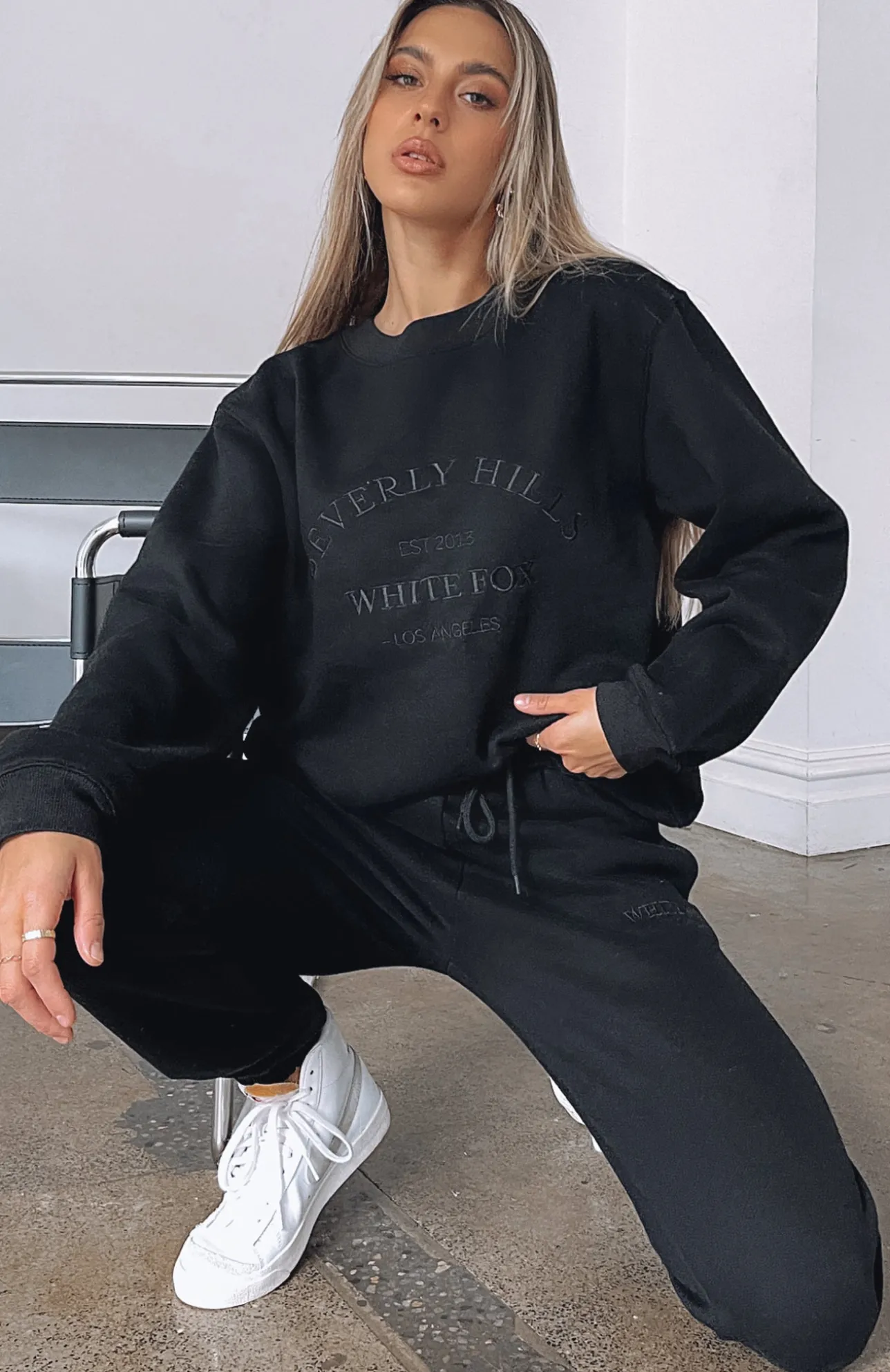 White Fox Boutique Best Of Both Oversized Sweater black New