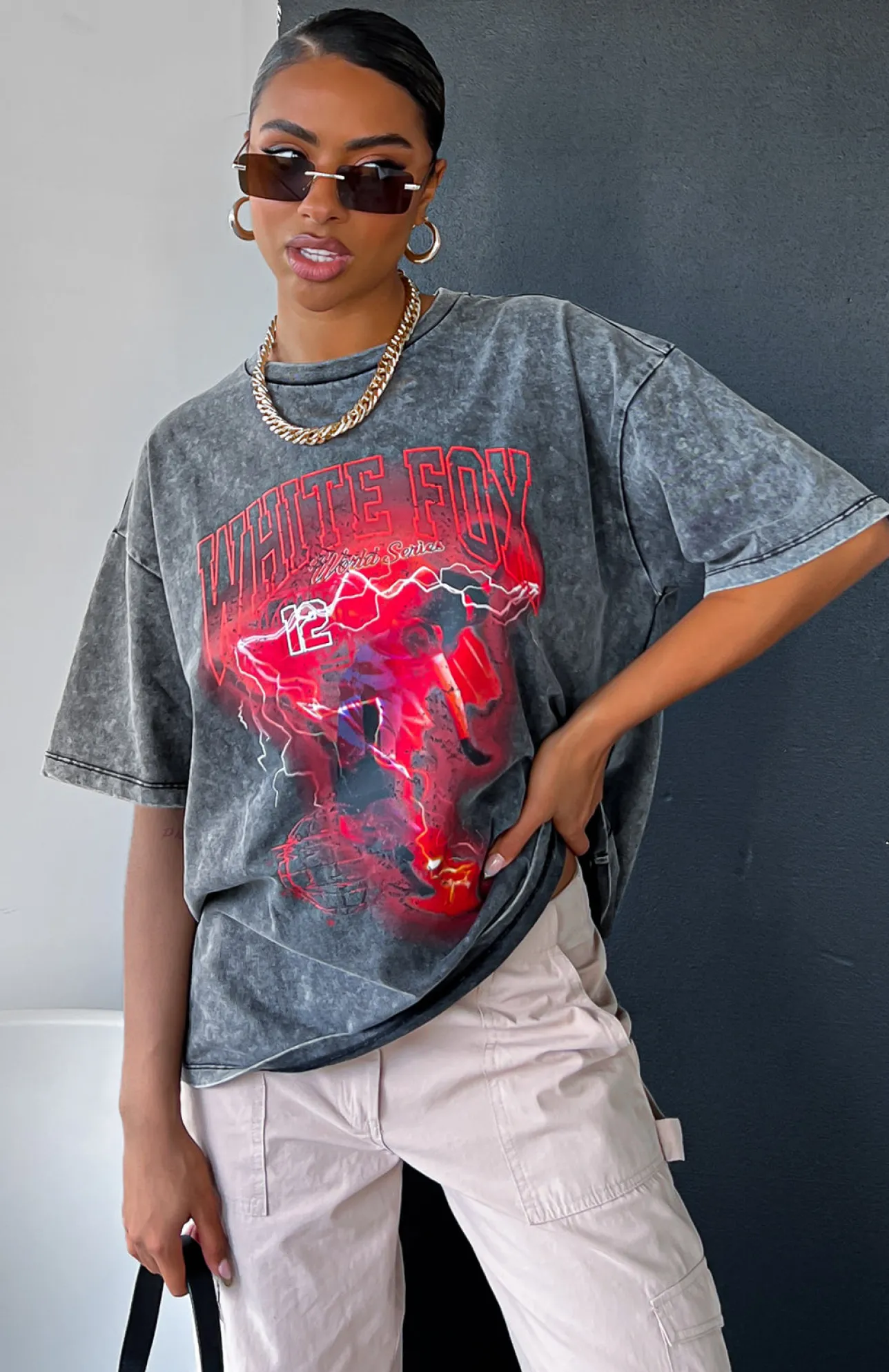 White Fox Boutique Big Moves Oversized Tee Acid Wash black Fashion
