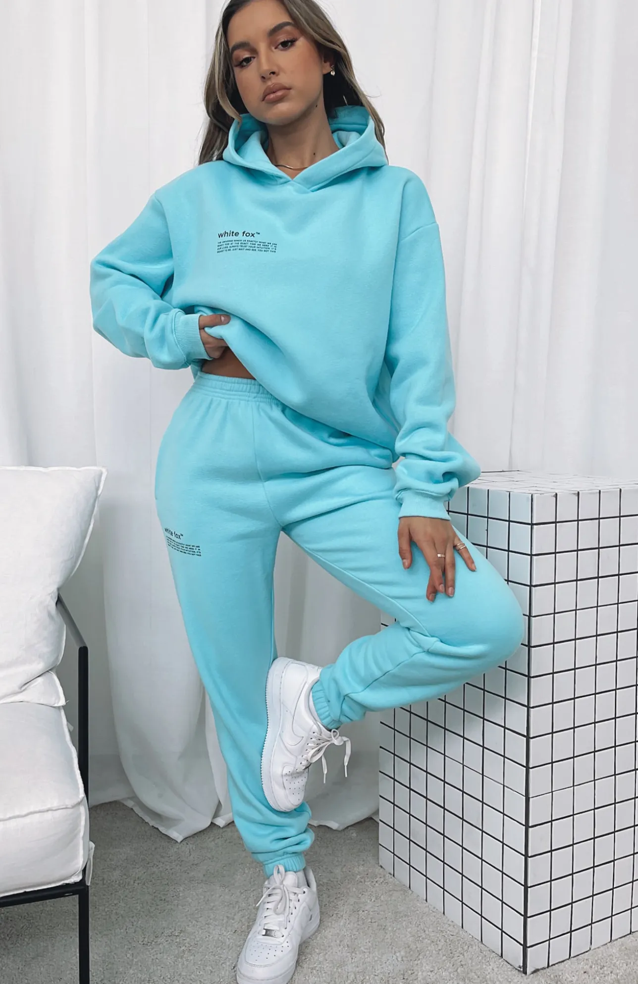 White Fox Boutique Do The Most Sweatpants Arctic blue New