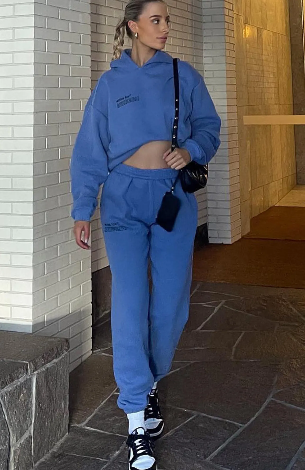 White Fox Boutique Do The Most Sweatpants Dusk blue Cheap