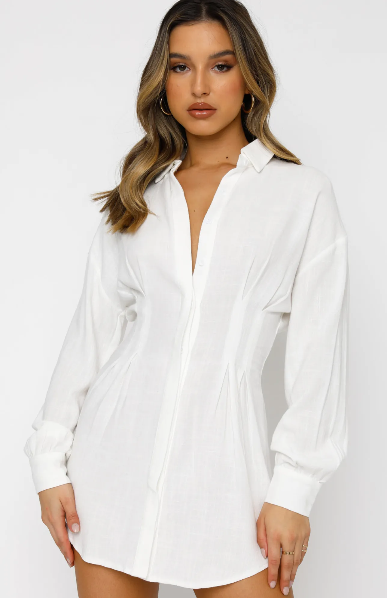 White Fox Boutique Feels Like A Holiday Shirt Dress white Online