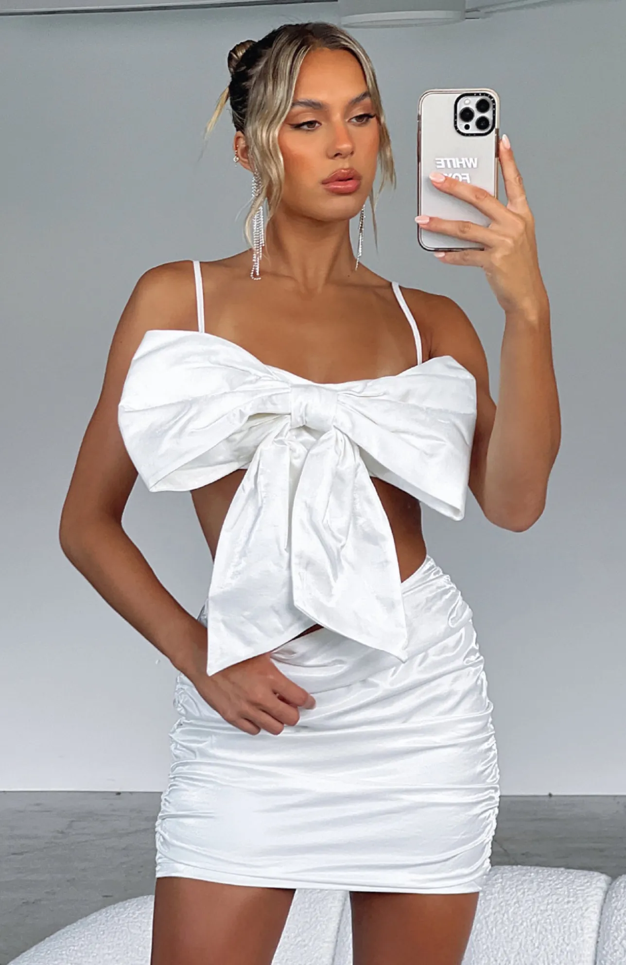 White Fox Boutique Final Credits Crop white Store