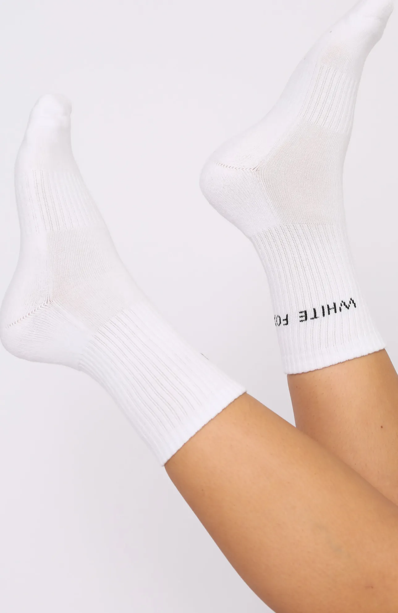 White Fox Boutique Good To Go Socks white Shop