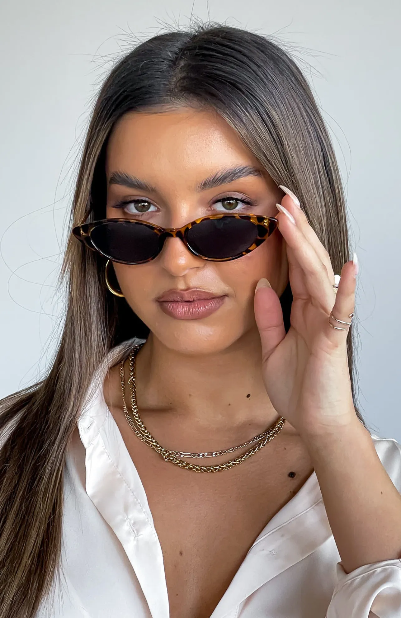 White Fox Boutique Harper Sunglasses Tort brown Outlet