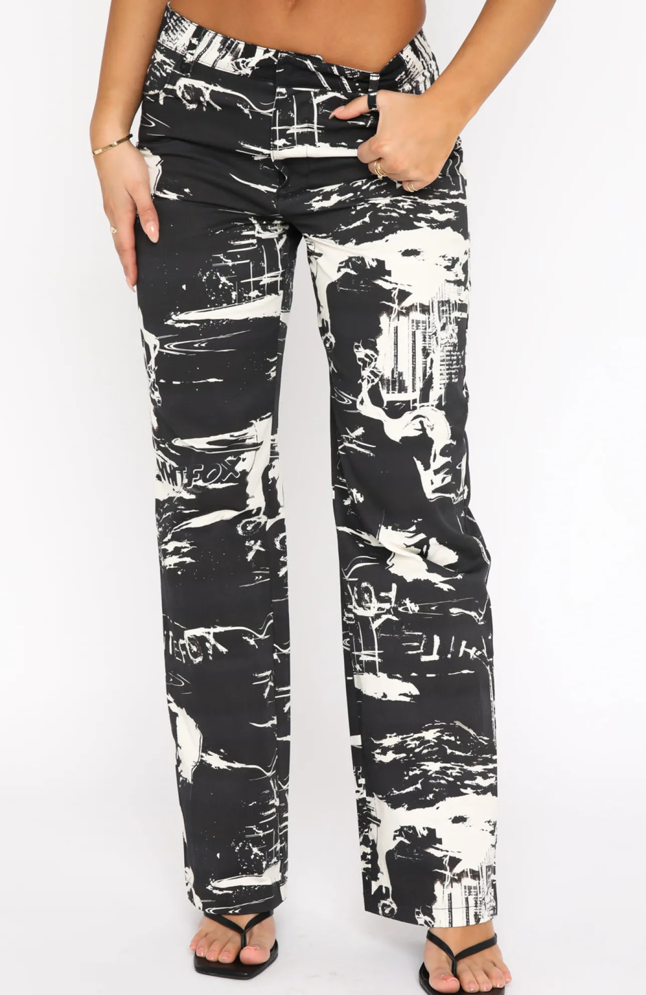 White Fox Boutique Here To Stay Pants Dice black Discount