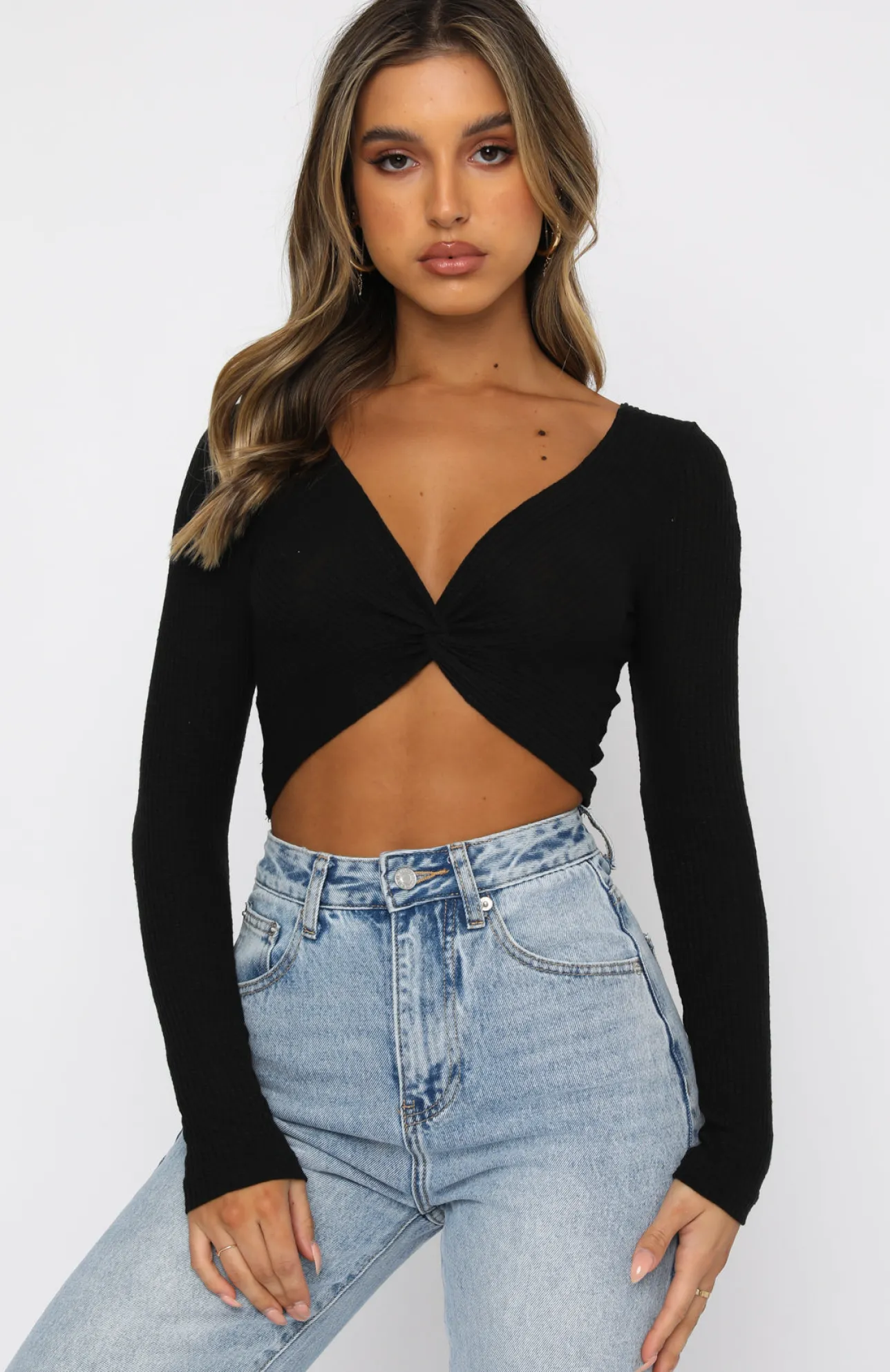 White Fox Boutique Into Motion Long Sleeve Crop black Outlet