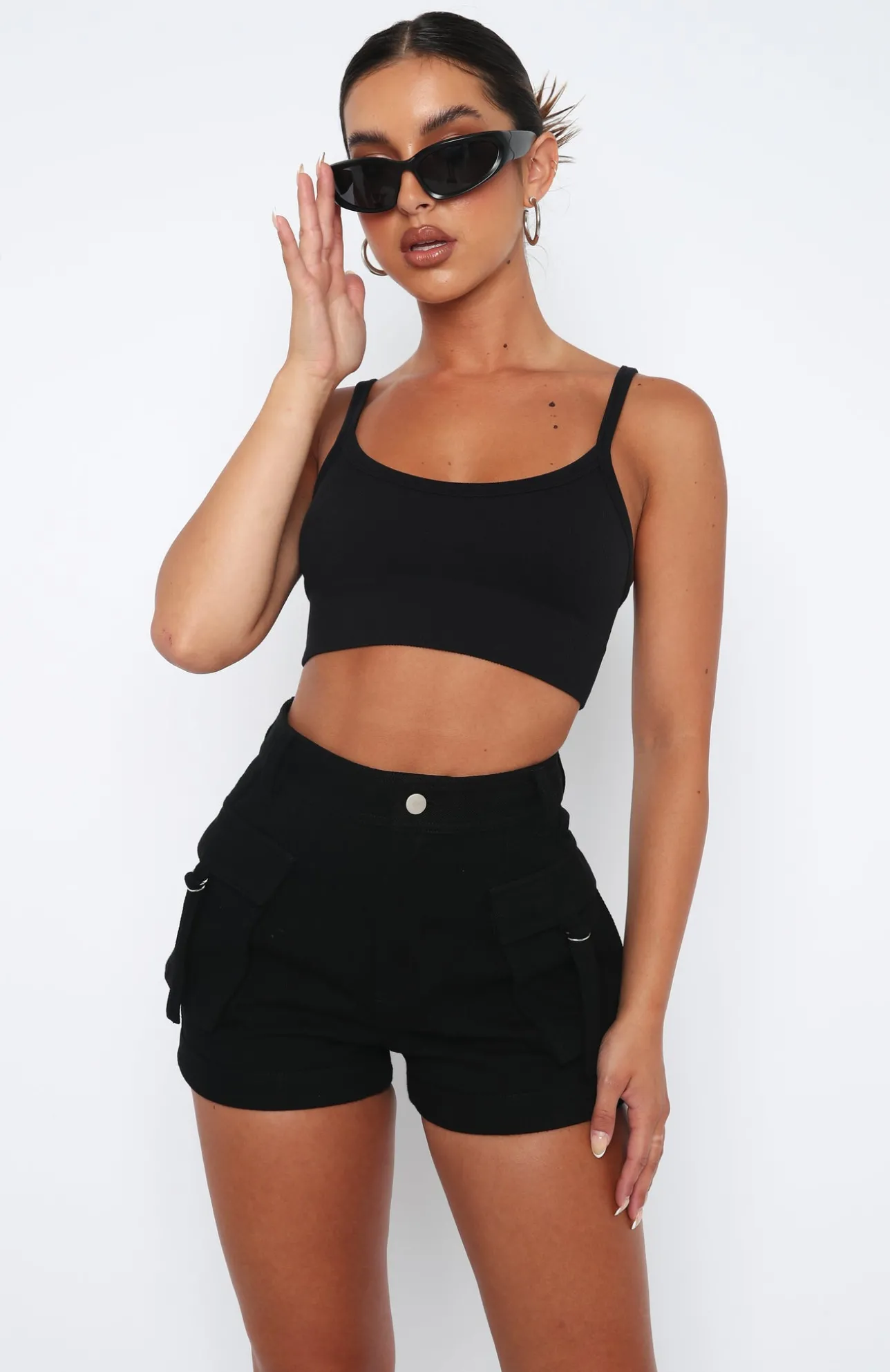 White Fox Boutique Just A Friend Cargo Shorts black Sale