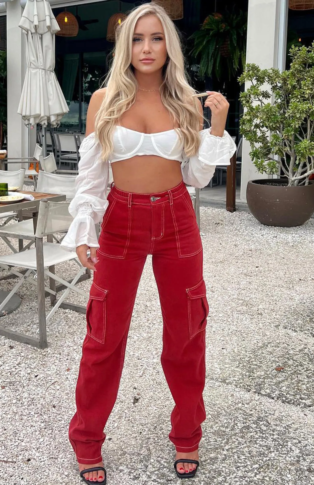 White Fox Boutique Keep On Moving Cargo Pants Rust red Shop