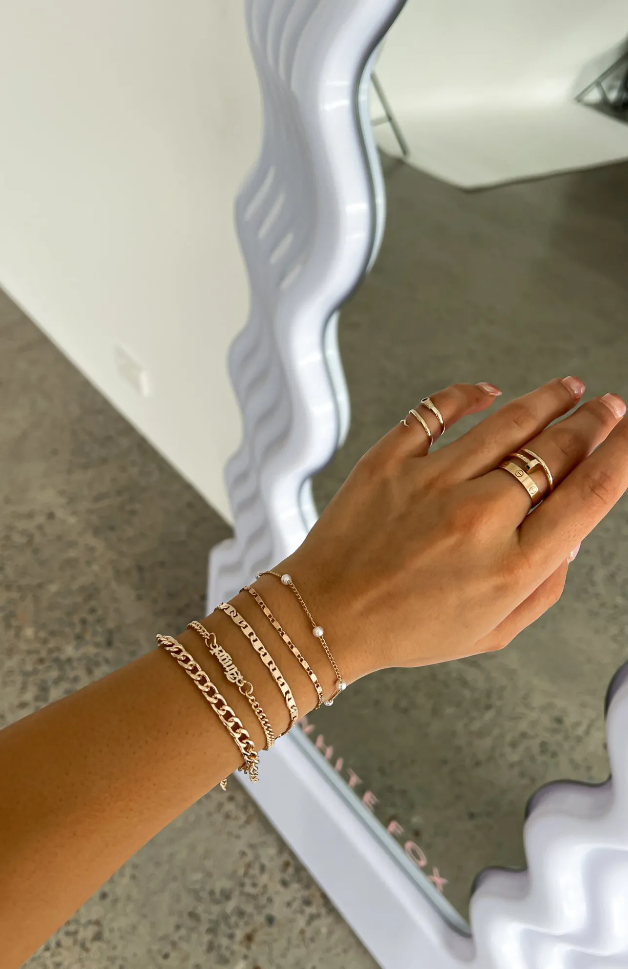 White Fox Boutique Keira Bracelet Set gold New