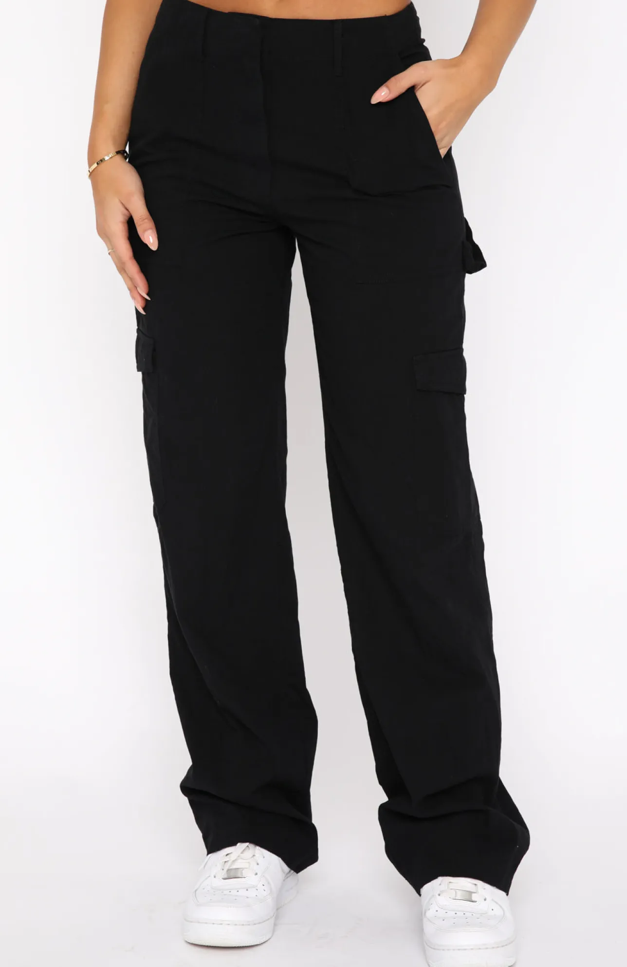 White Fox Boutique Know Your Worth Cargo Pants black Hot