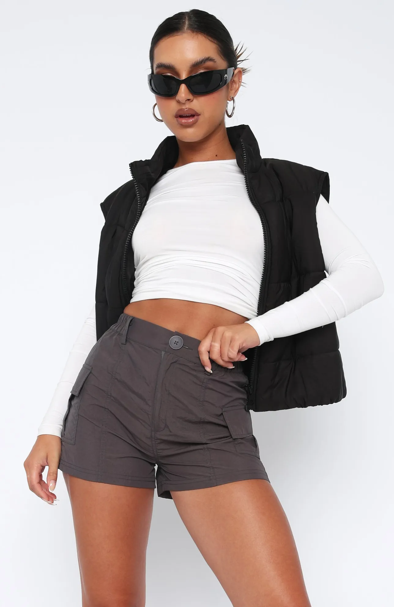 White Fox Boutique Living On The Edge Cargo Shorts Charcoal grey Cheap