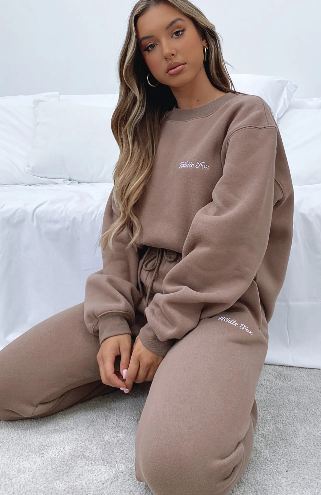 White Fox Boutique Love Me Right Sweatpants Mocha brown Hot