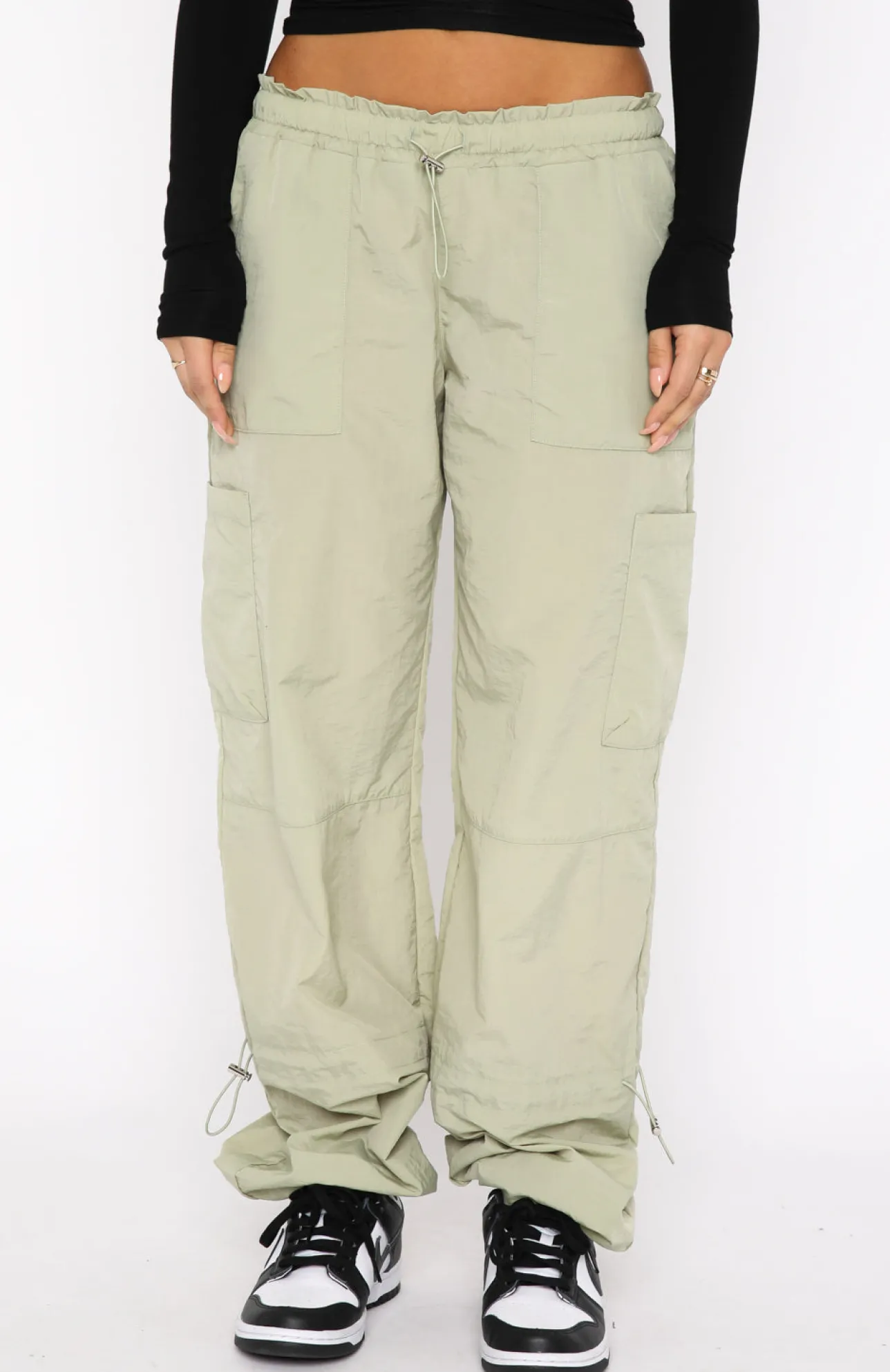 White Fox Boutique Never Blend In Cargo Pants Khaki green Outlet