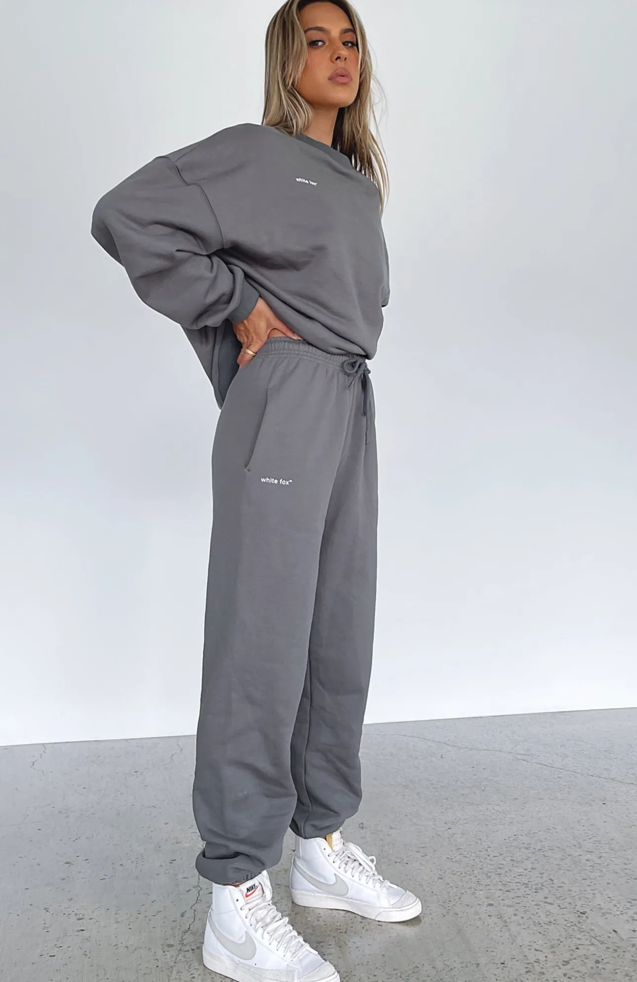 White Fox Boutique Not An Issue Sweatpants Slate grey Hot