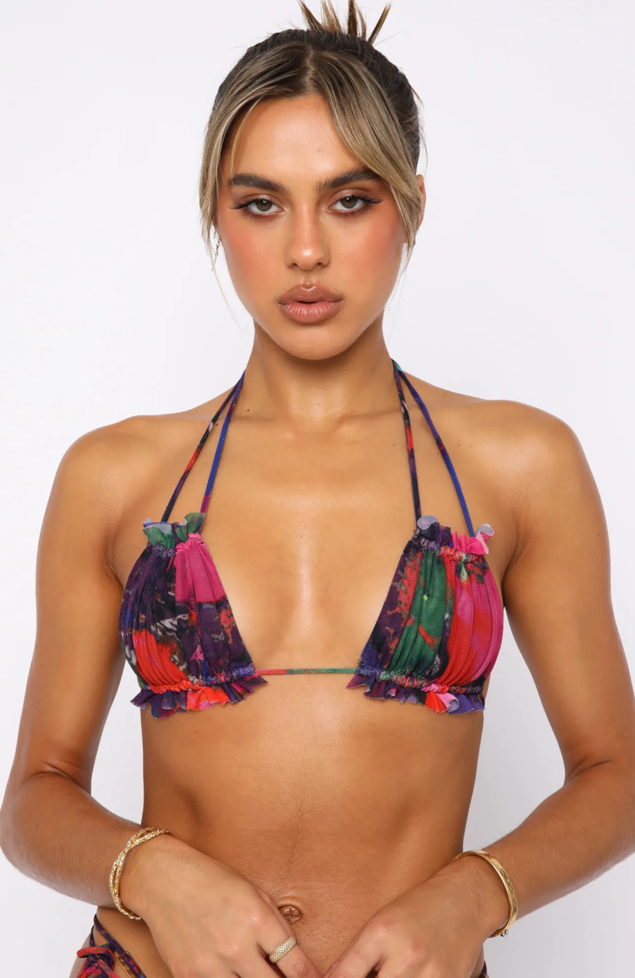 White Fox Boutique Oceanfront Bikini Top Radiation multi New