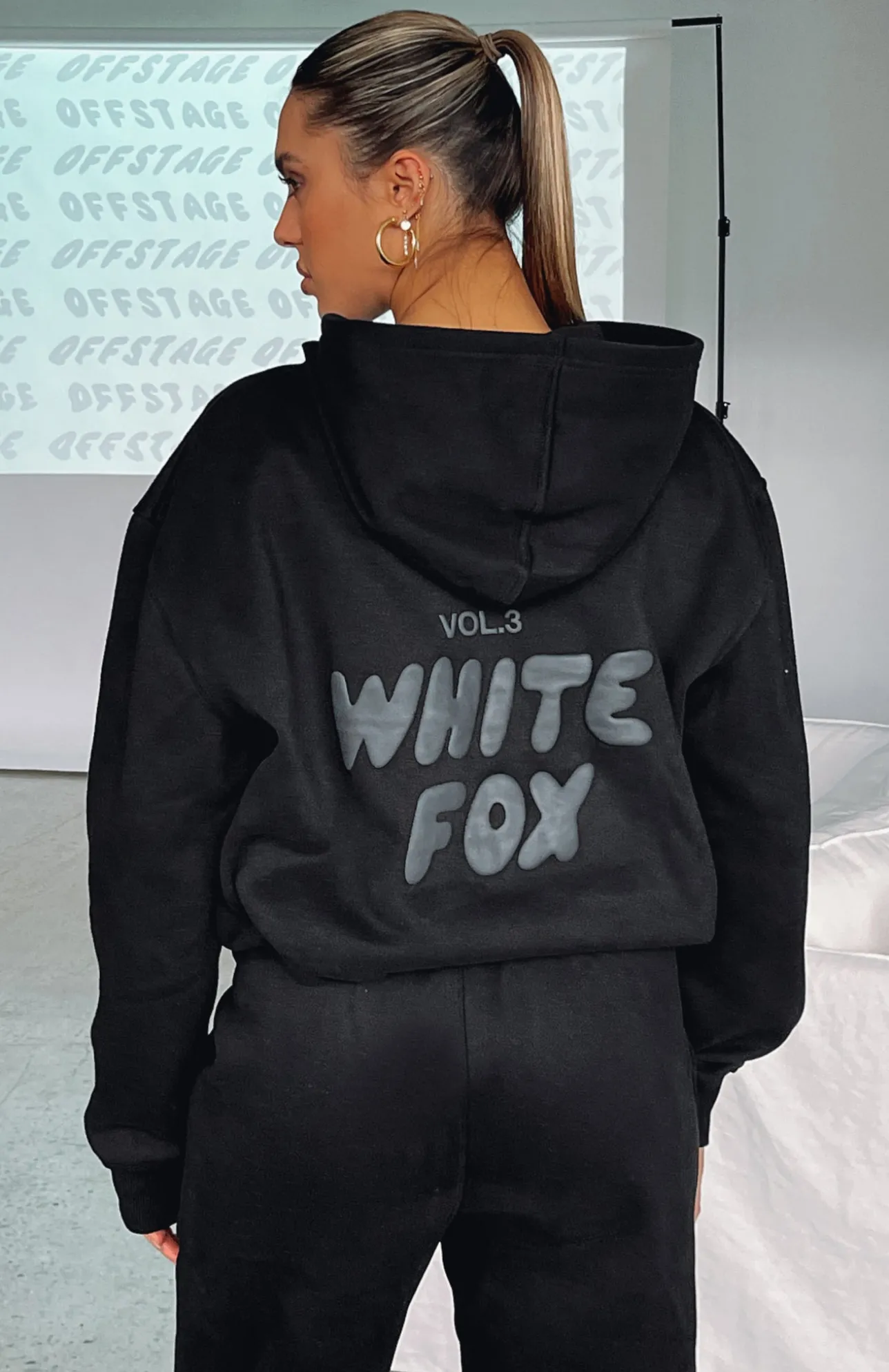 White Fox Boutique Offstage Hoodie Onyx black Cheap