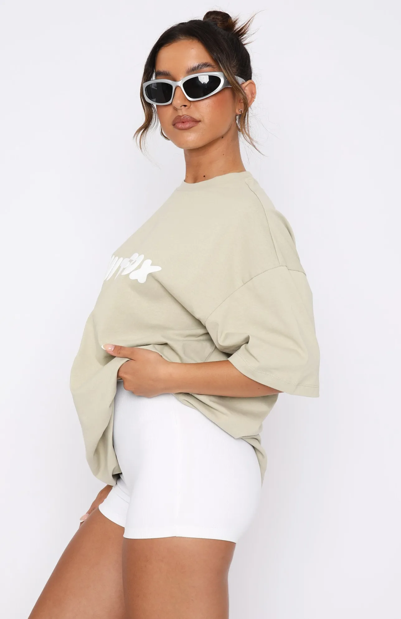White Fox Boutique Offstage Oversized Tee Moss green New