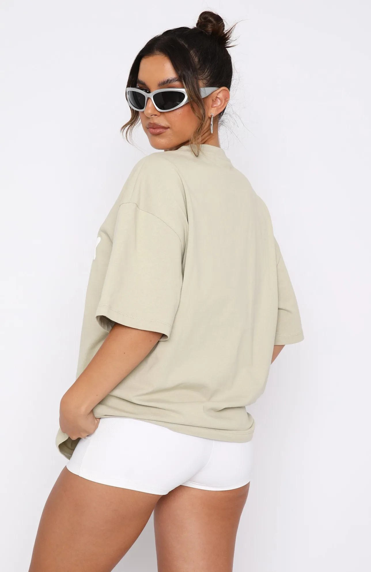 White Fox Boutique Offstage Oversized Tee Moss green New