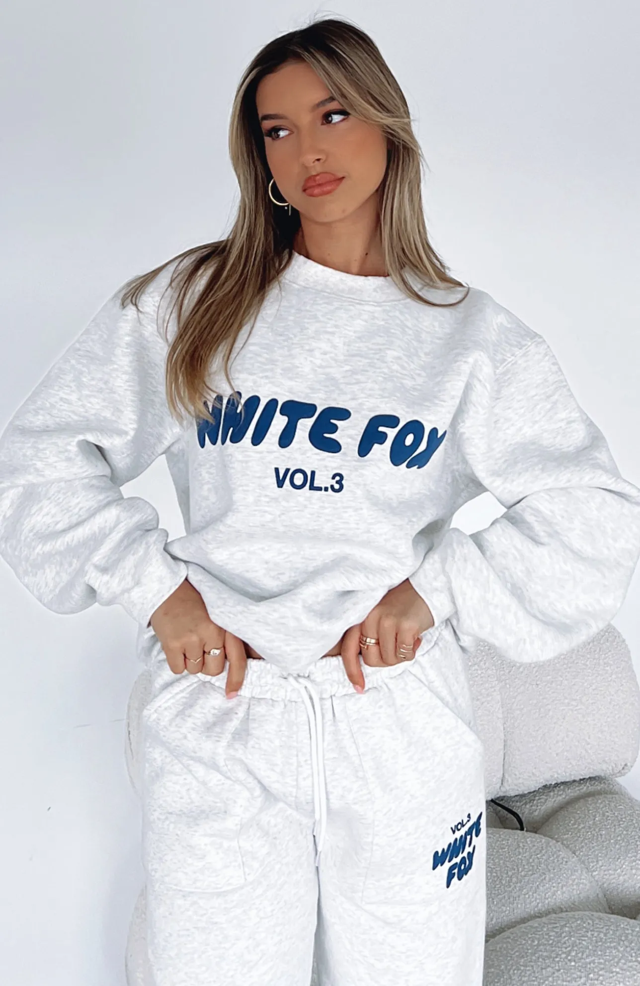 White Fox Boutique Offstage Sweater Mineral grey Shop