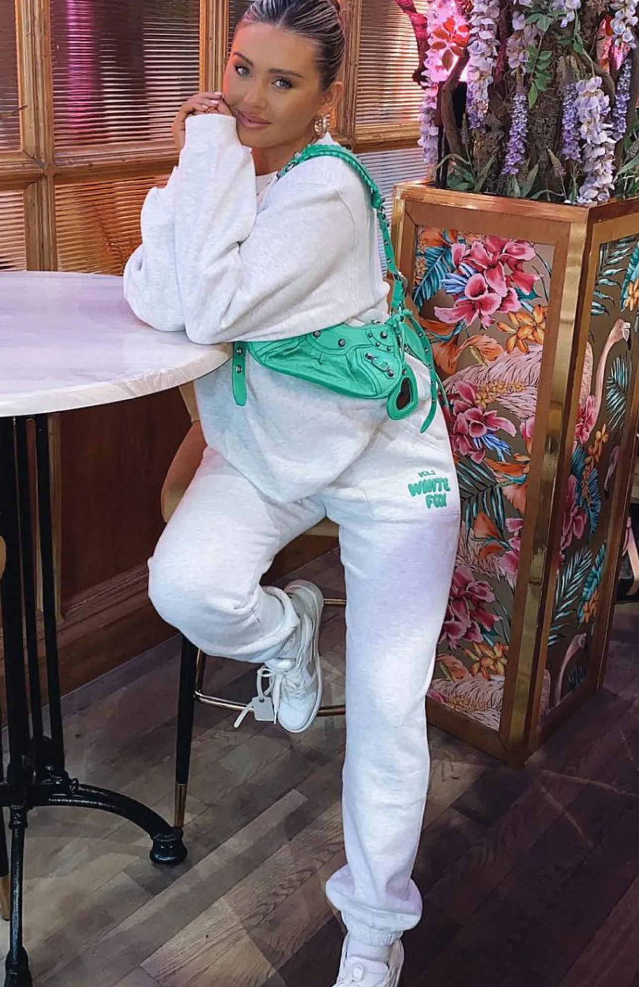 White Fox Boutique Offstage Sweatpants Glacier grey Flash Sale