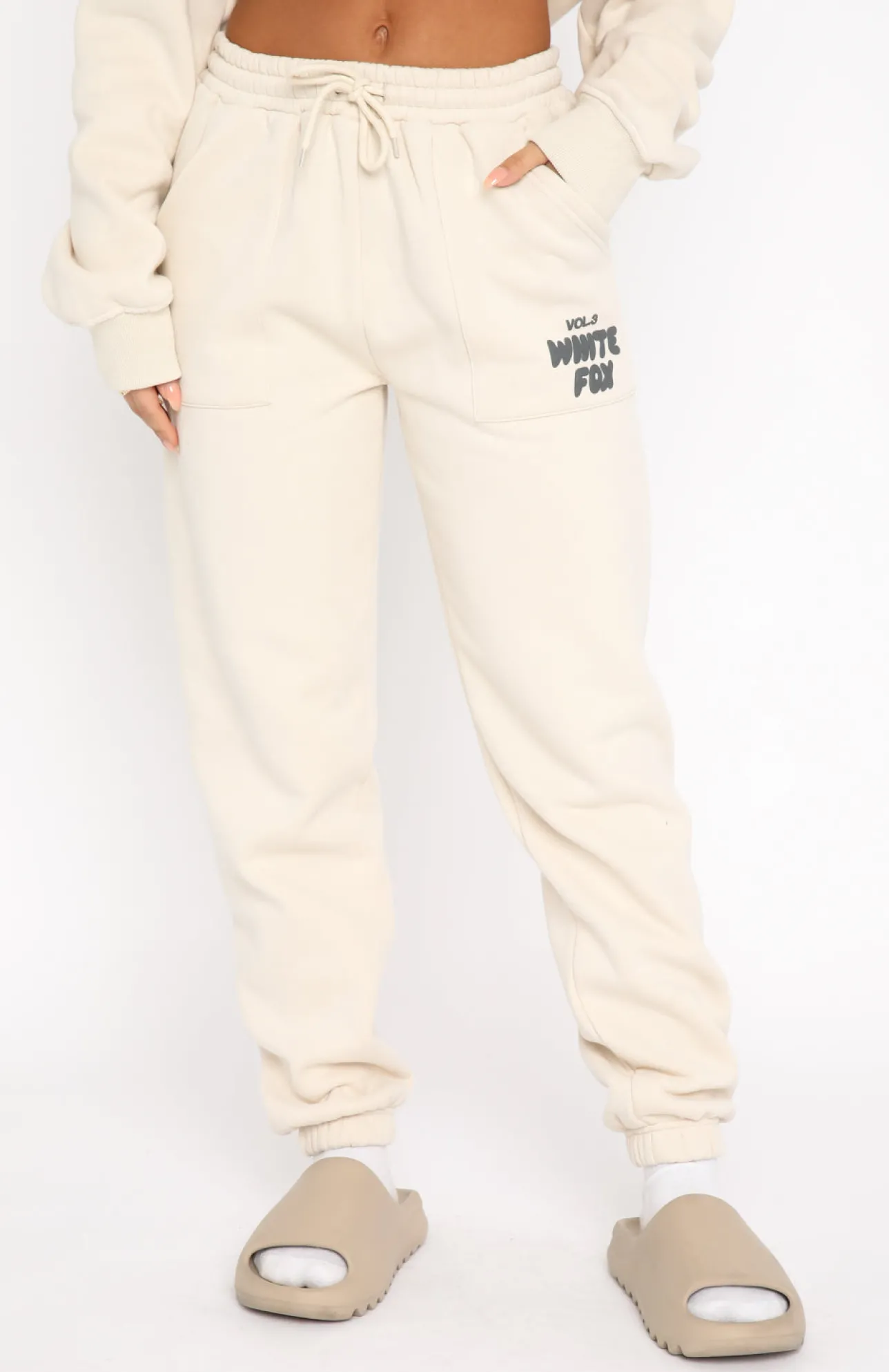 White Fox Boutique Offstage Sweatpants Pebble nude Flash Sale