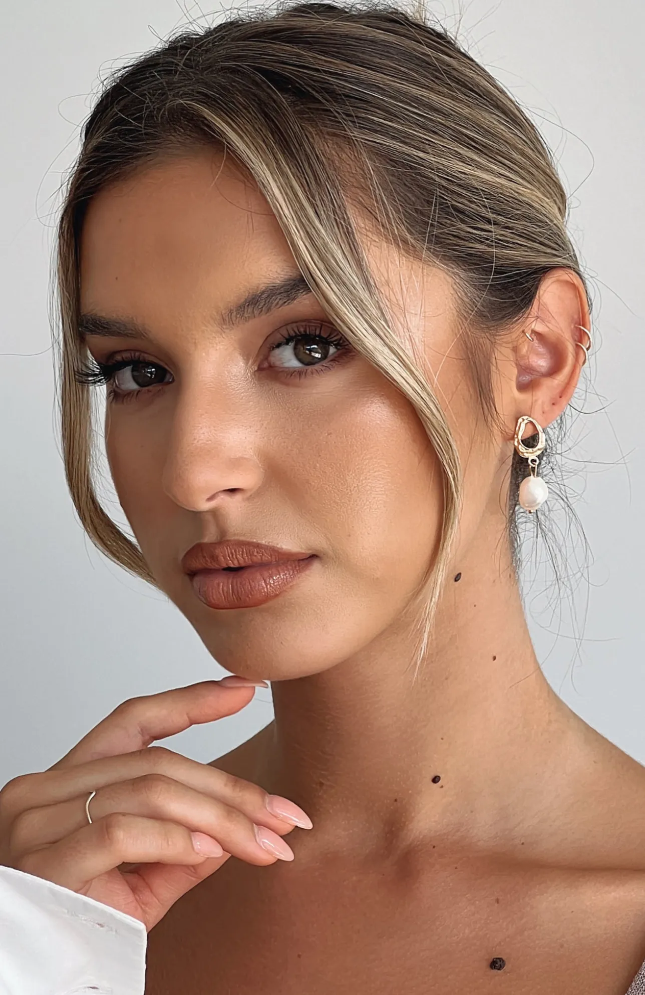 White Fox Boutique Olive Earrings gold Flash Sale