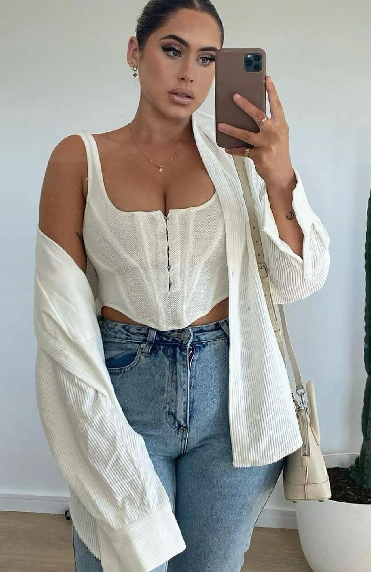 White Fox Boutique Out And About Cord Long Sleeve Shirt white Outlet