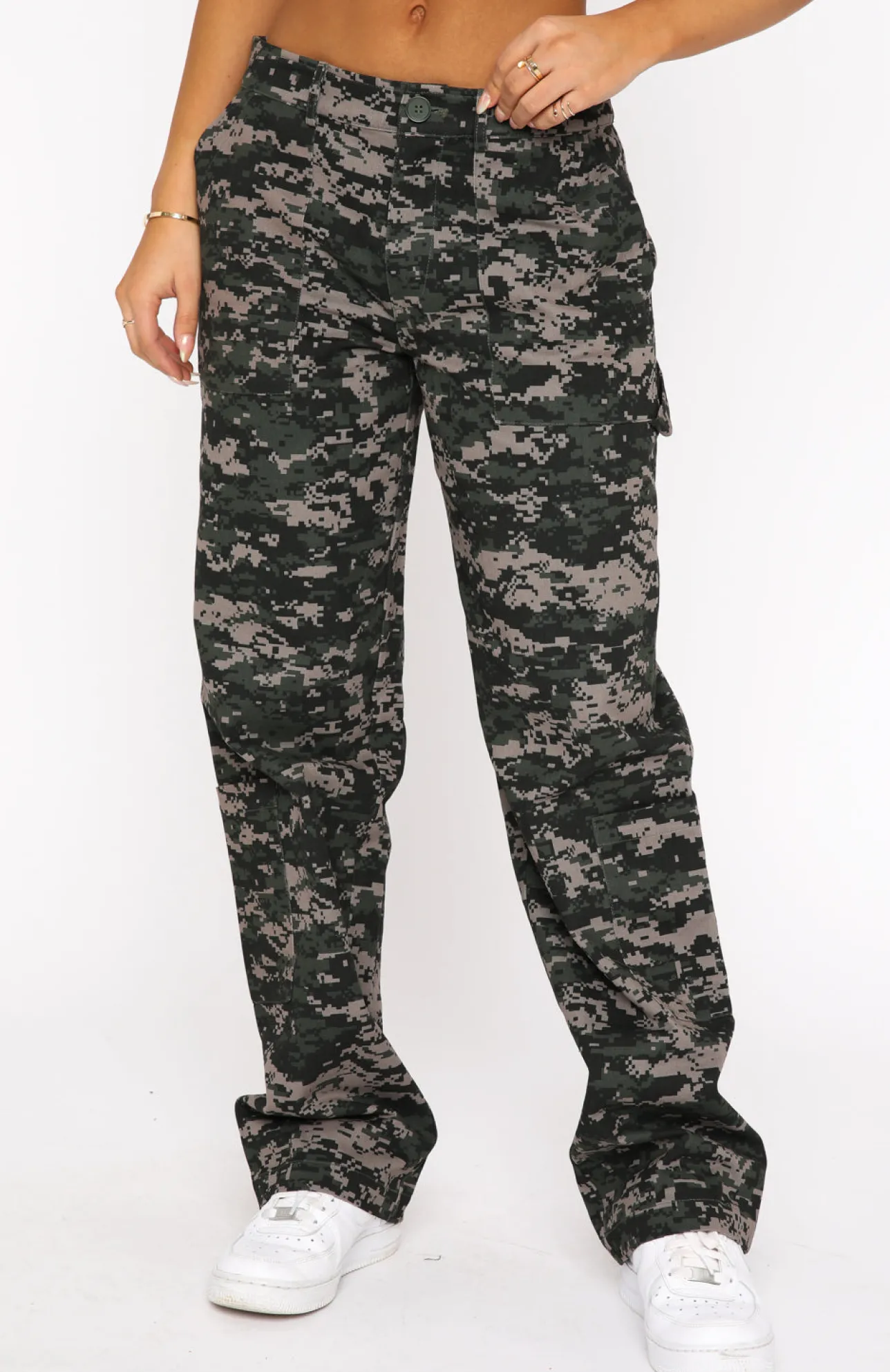 White Fox Boutique Out To Play Cargo Pants Khaki Digital Print green Outlet