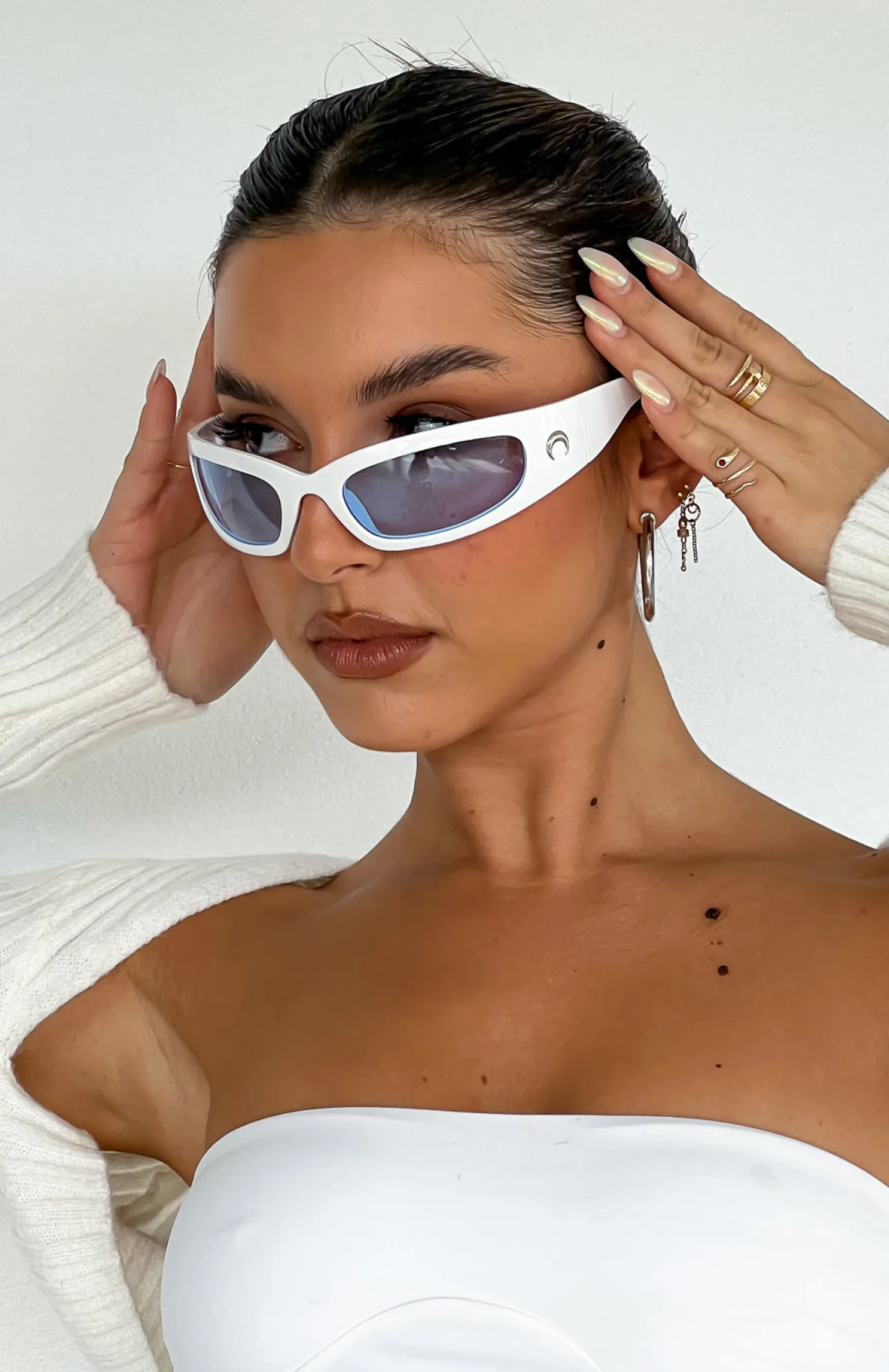 White Fox Boutique Pepper Sunglasses white New