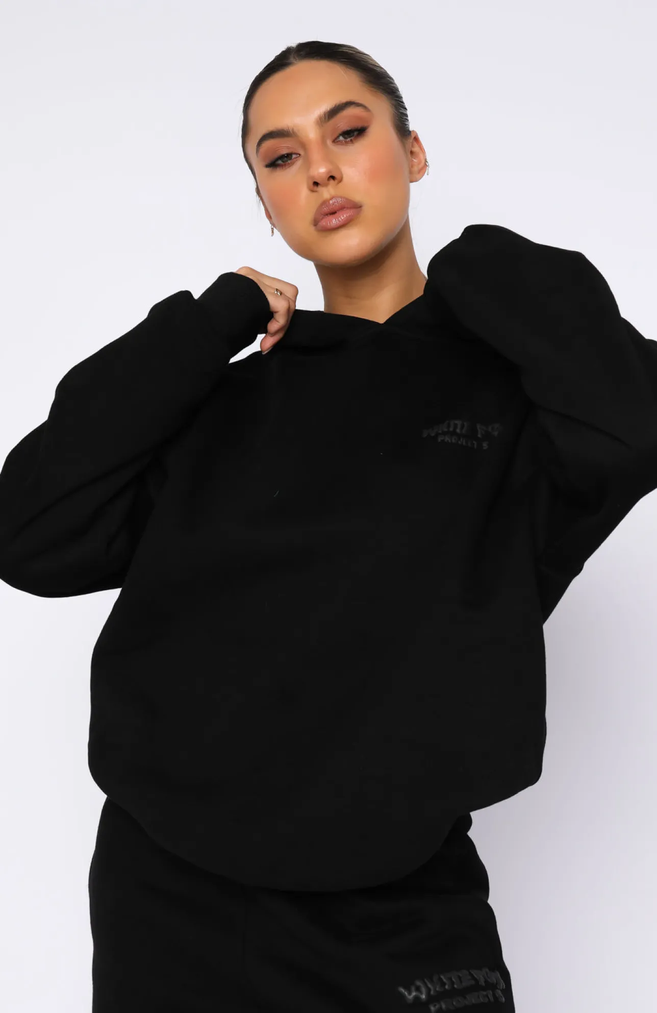 White Fox Boutique Project 5 Oversized Hoodie Ink black Sale