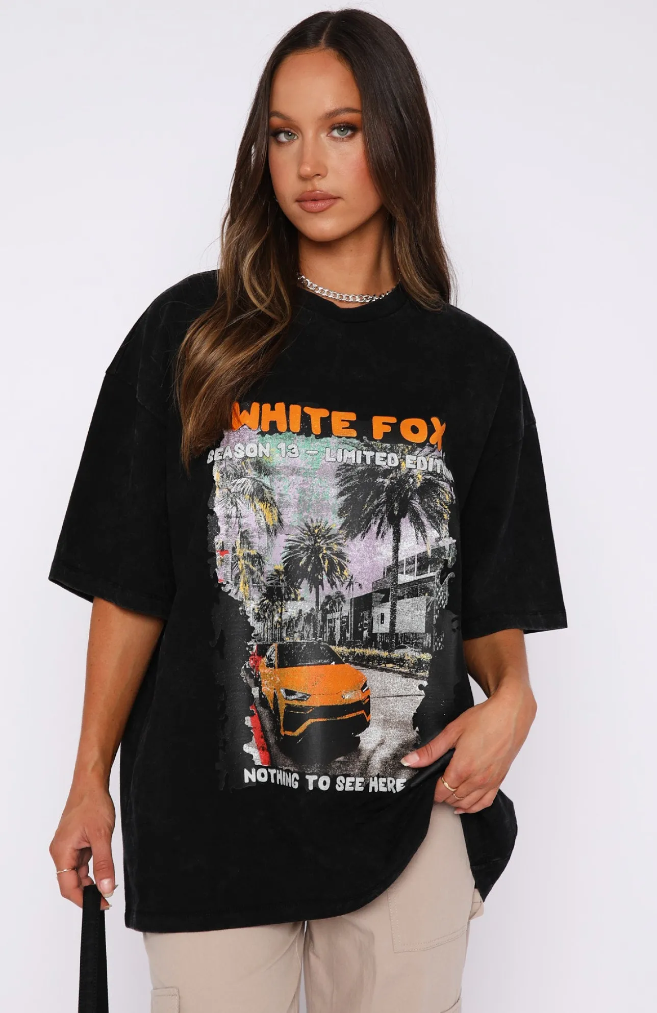 White Fox Boutique Season 13 Oversized Tee Acid Wash black Online