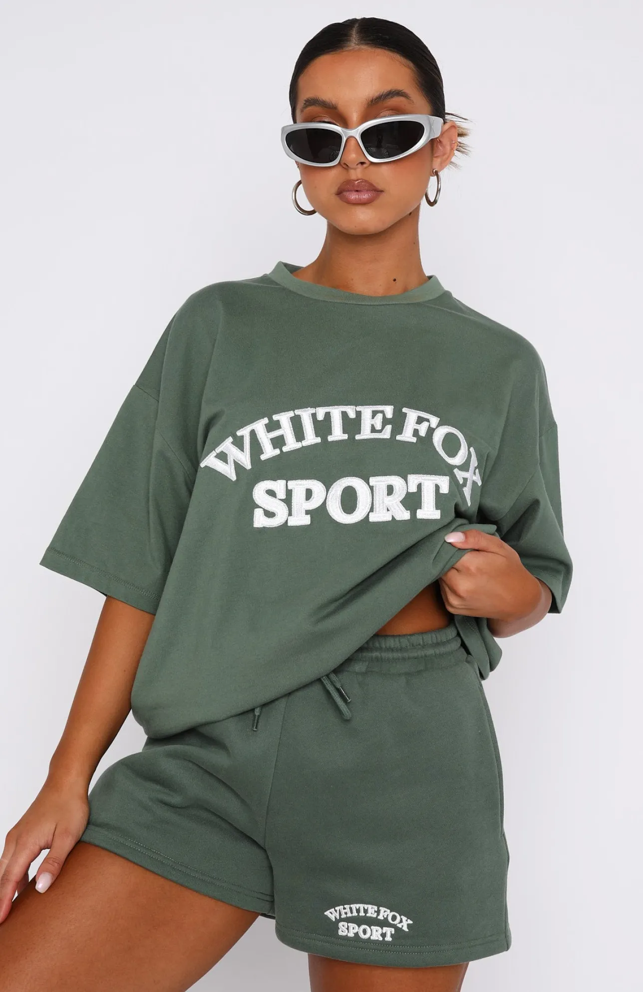 White Fox Boutique Sports Edition Oversized Tee Dusty Olive green Hot