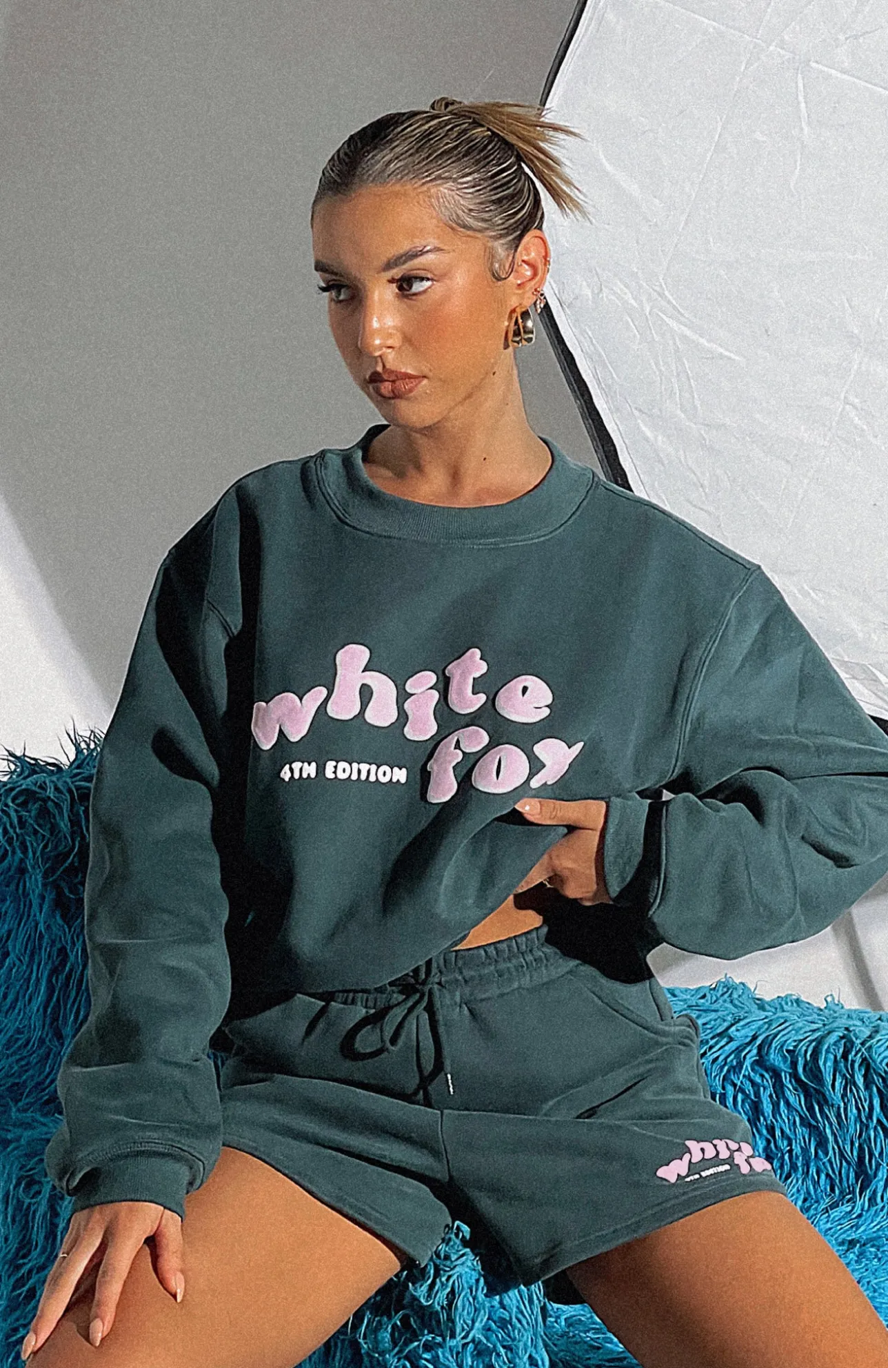 White Fox Boutique 4th Edition Oversized Sweater Clover green Best
