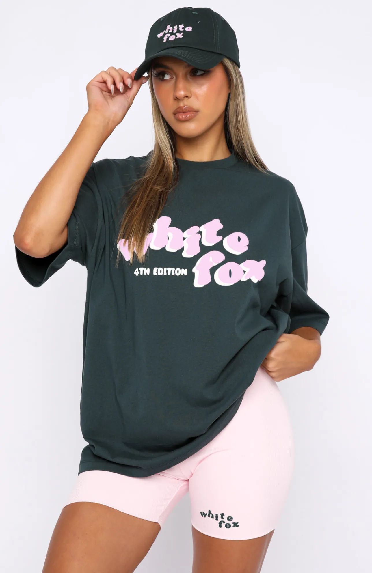 White Fox Boutique 4th Edition Oversized Tee Clover green Cheap