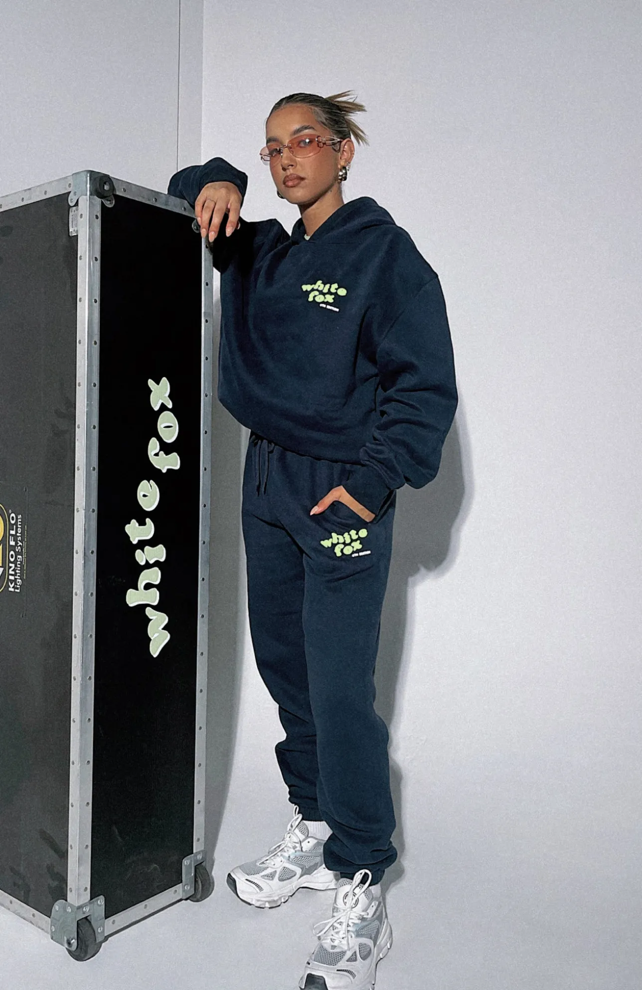 White Fox Boutique 4th Edition Sweatpants Midnight blue Best Sale