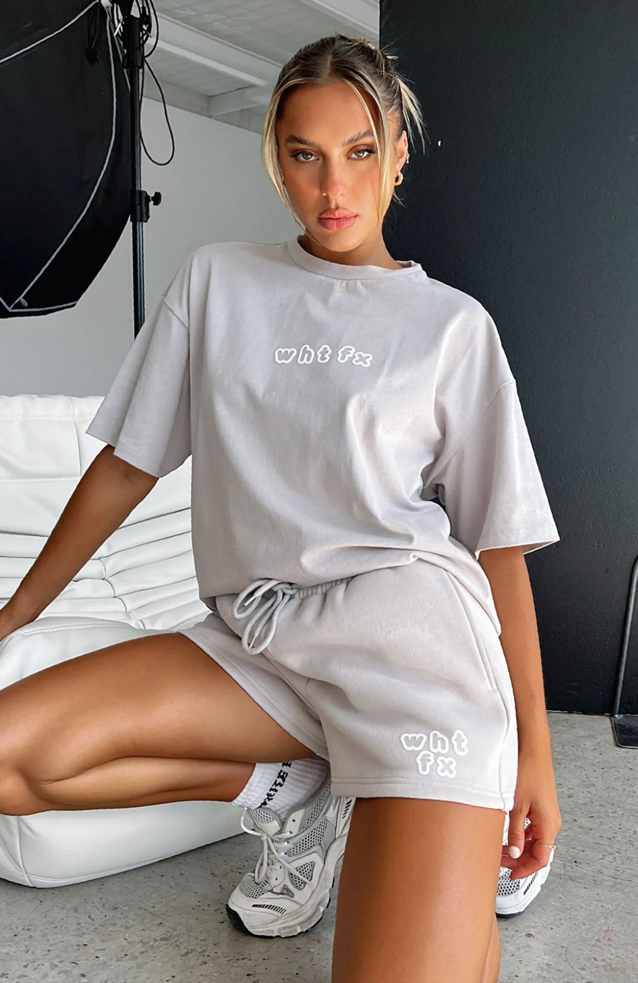 White Fox Boutique Top Tier Oversized Tee Lunar grey Best Sale