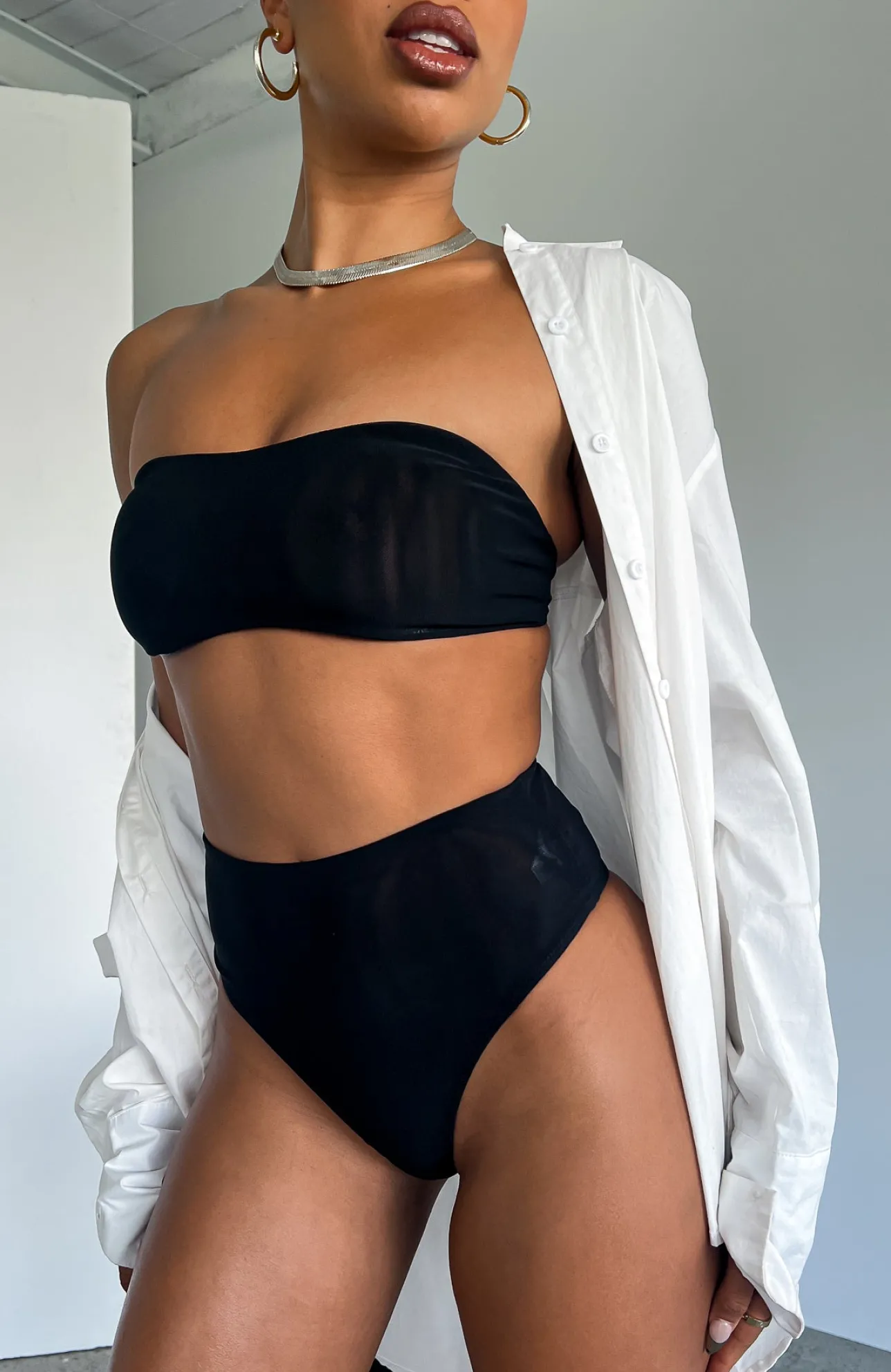 White Fox Boutique Total Mood Mesh Hot Pants black Best Sale
