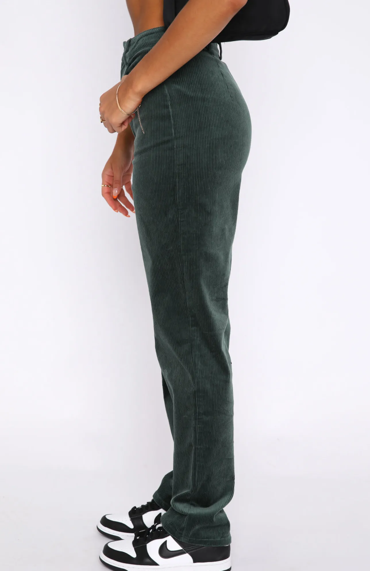 White Fox Boutique Treat Me Better Cord Pants Forest green Online