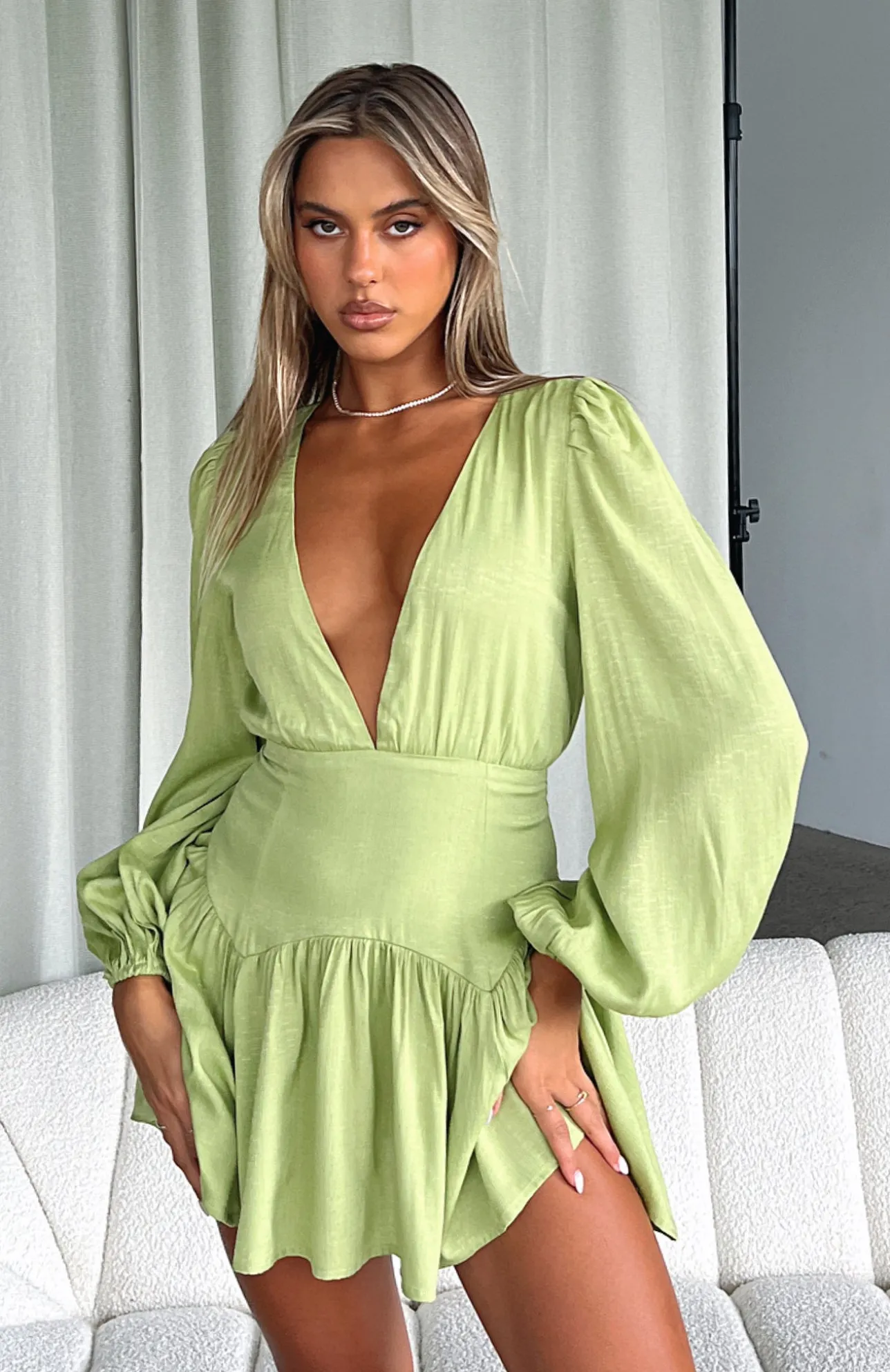 White Fox Boutique True To You Long Sleeve Mini Dress Matcha green Outlet