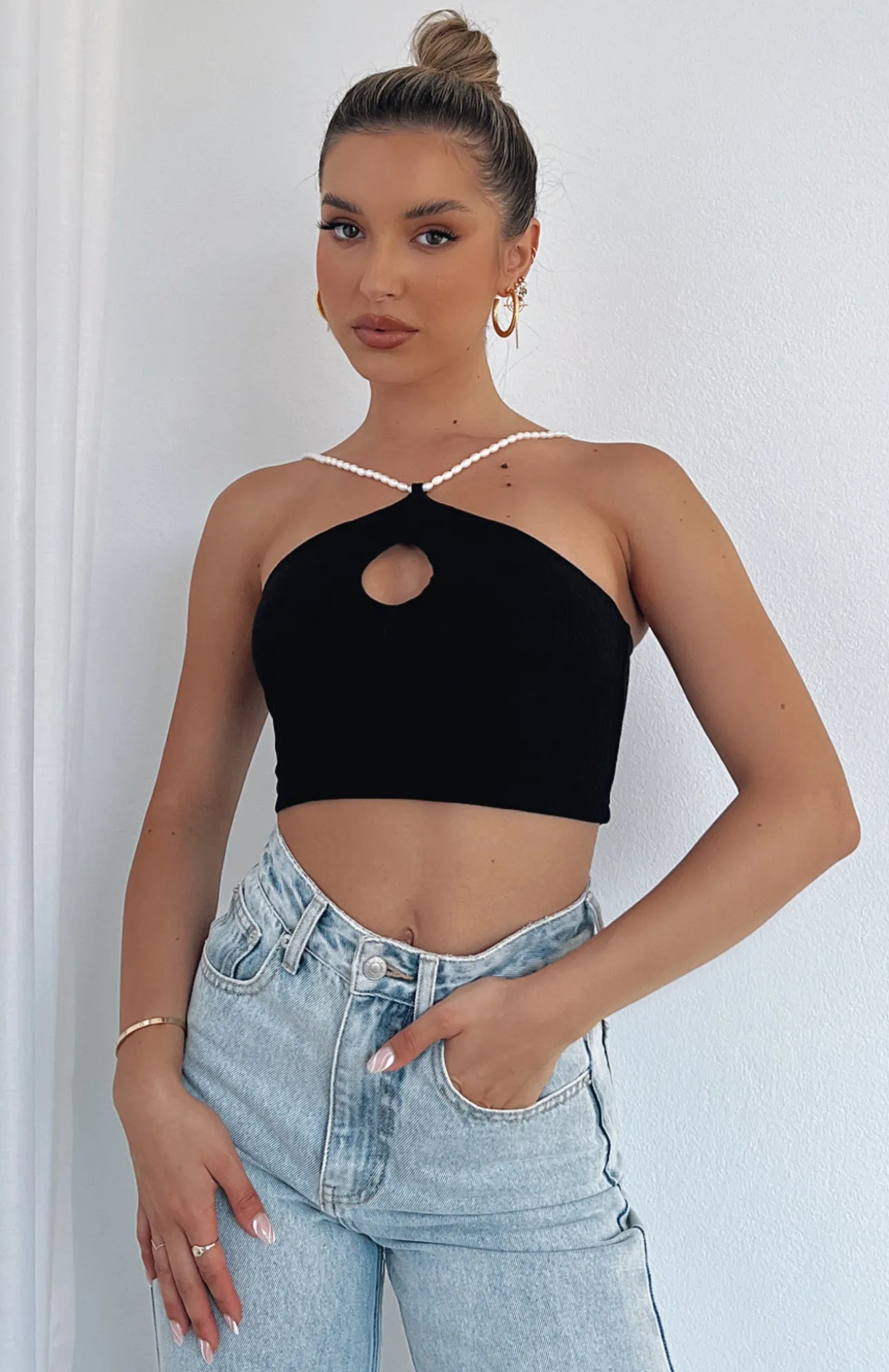 White Fox Boutique Universal Love Crop black Discount